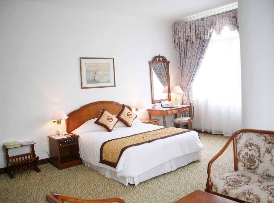 Green Park Hotel ハノイ市 エクステリア 写真