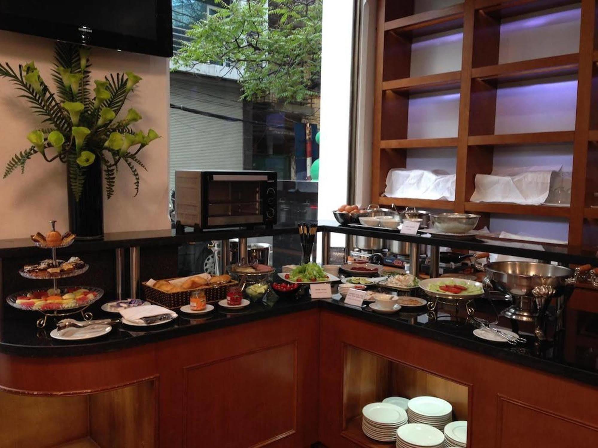 Green Park Hotel ハノイ市 エクステリア 写真