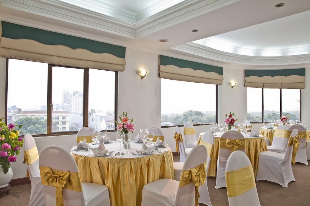 Green Park Hotel ハノイ市 エクステリア 写真